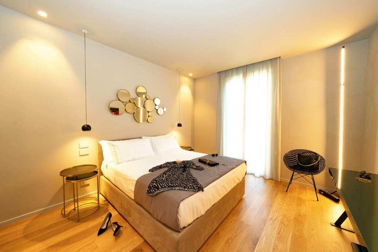 Elite Accommodations & Hydromassage Pool Reggio di Calabria Exterior foto