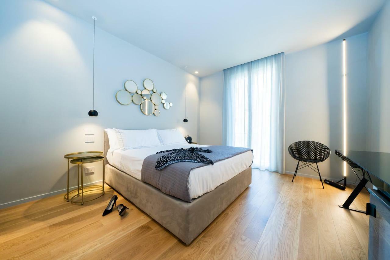 Elite Accommodations & Hydromassage Pool Reggio di Calabria Exterior foto